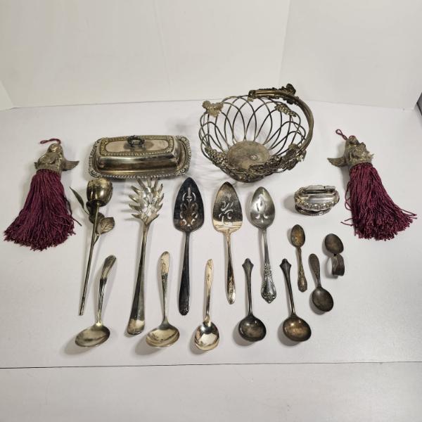 Vintage Silver Plated Tableware Serving Utensils Lot - 3.2lbs