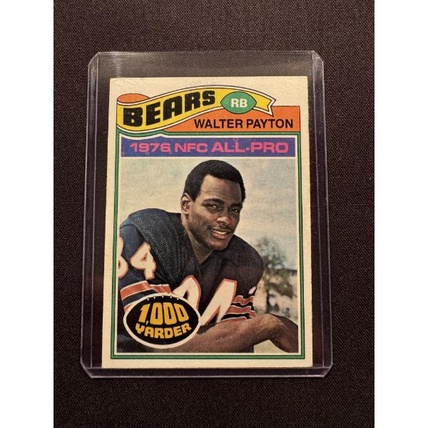 1977 Topps Walter Payton Football Card All - Pro In Protective Holder - Mint Condition