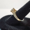 Image 3 : Beautiful 14K Yellow Gold Ring - Size 6.5 - TW: 3.7g