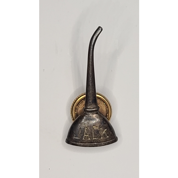 Sterling Silver Oil Can Accessory Pin - Weight: 2.8g