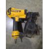 Image 2 : DeWalt Air Nailer