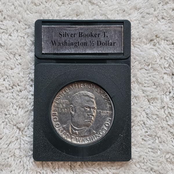 1951 90% Silver Booker T. Washington Half-Dollar Coin AFV $.50 