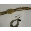 Image 10 : Large lot of costume Jewelry - Includes Heart-Shaped Jewelry Holder - Necklaces - Bracelets 