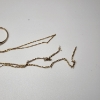 Image 4 : 10K Yellow Gold Scrap Chain and Ring - TW: 3.5g