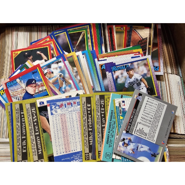 Huge Lot of Uncounted/Unsearched Baseball Cards
