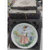 Image 2 : 11 Pcs Collector Plates Featuring French Ladies In Fancy Attire