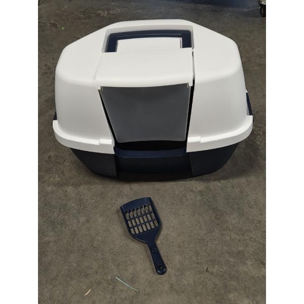 Brand New 22'' Plastic Covered Corner Litterbox