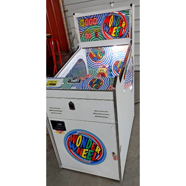 Full Size Arcade Game - THE WONDER WHEEL - Fully working With Keys   - Super Condition