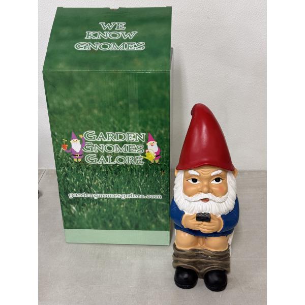 Garden Gnomes Galore 12" Garden Gnome Sitting On The Toilet - Brand New In The Box 