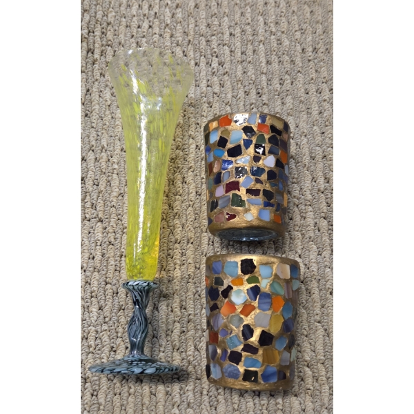 Stunning Glass Vase And Mosaic Votive Holders