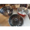 Image 1 : Group Of Stainless Steel Nested Bowls & Aluminum Ware - See Pics