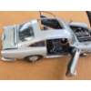Image 7 : James Bond 007 Aston Martin DB5 - Great Detail incl Console that opens to reveal eject button