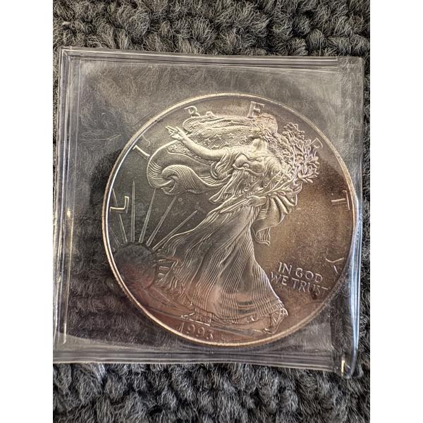 1993 United States American Silver Eagle .999 Fine Troy Ounce - Mint Condition