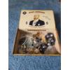 Image 1 : PICKUP IN CANTON - Vintage Cigar Box With Great Costume Jewelry Collection  