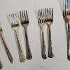 Image 7 : Silver-Plated 37-piece Vintage Flatware Set (2.8lbs)