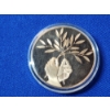 Image 2 : Franklin Mint 1979 Peace Dove Bronze Coin/Medal in Capsule
