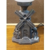 Image 2 : Antique Early ca 1920s Windmill Spelter 14" Tall Table Lamp With Frosted & Etched Globe 