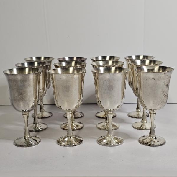Twelve Salem Silverplate Portugal Vintage Tarnished Stemmed Wine Goblets (6.6lbs)