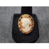 Image 3 : Nice 14K Gold Cameo Ring Weighing 7.7 Grams Size 8
