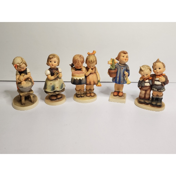 Lot of 5 Hummel Goebel Porcelain Figurines - Excellent Condition! 