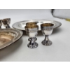 Image 4 : Silver-Plated Items: 2 Serving Trays and 6 Small Goblets - TW: 2.0lbs