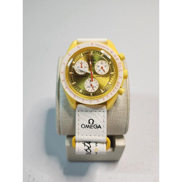 Omega Mission to the Sun Yellow Speedmaster Moon S Watch - Working & Great Condition! 