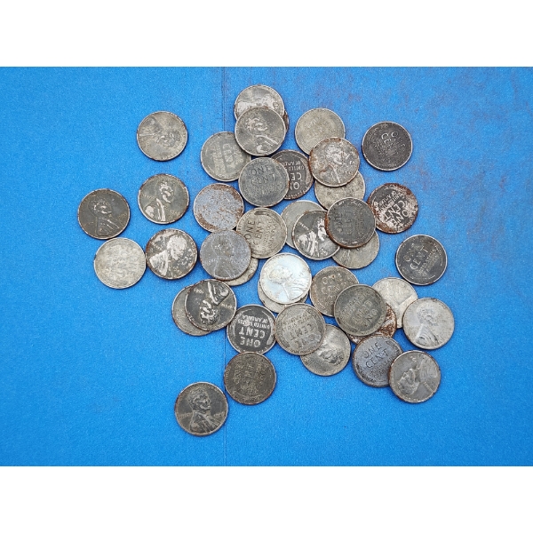 Lot of 42 Assorted Lincoln Steel Pennies 