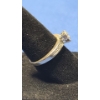 Image 3 : Women's 10K White Gold Ring With Diamonds - Size 6 - Weight: 1.9g