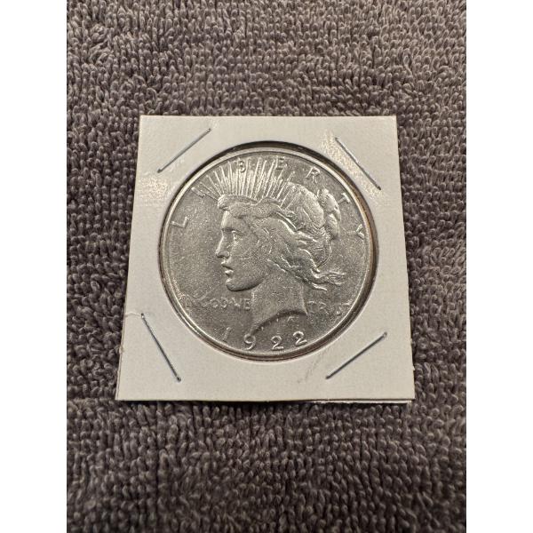 1922-S United States Peace Silver Dollar - Incredible Condition