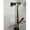 Image 5 : Tomahawk pipe - Pipe Bowl with Axe Head with Carved Arrow & Feathers - 13 inches