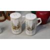 Image 4 : Vintage Salt & Pepper Shakers, Silverplate Beverage Pitcher & More
