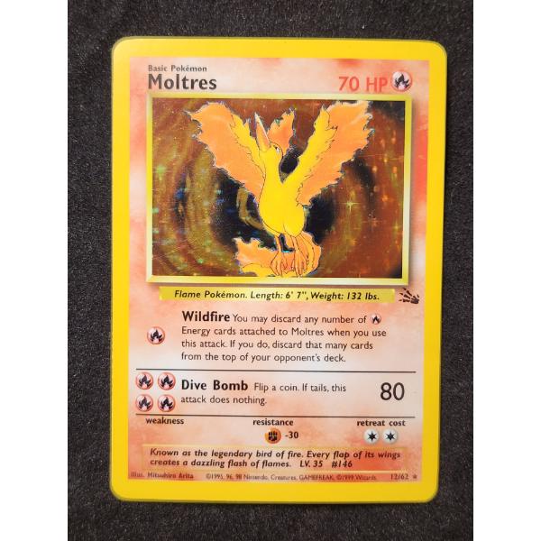 Moltres 12/62 Holo Rare Vintage Pokemon Trading Card