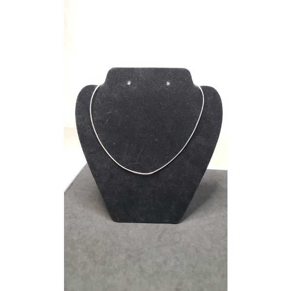14K White Gold Necklace - Weight: 7.4g
