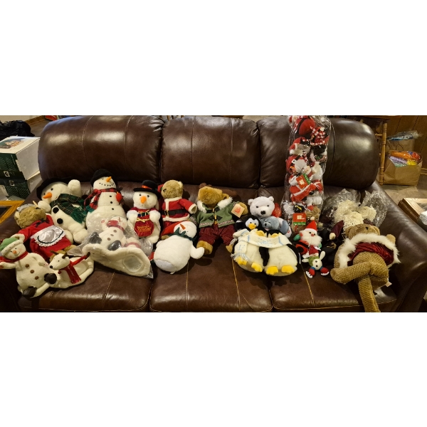 Christmas Decor Or Novelty Items As Shown - With Plushies See Pics