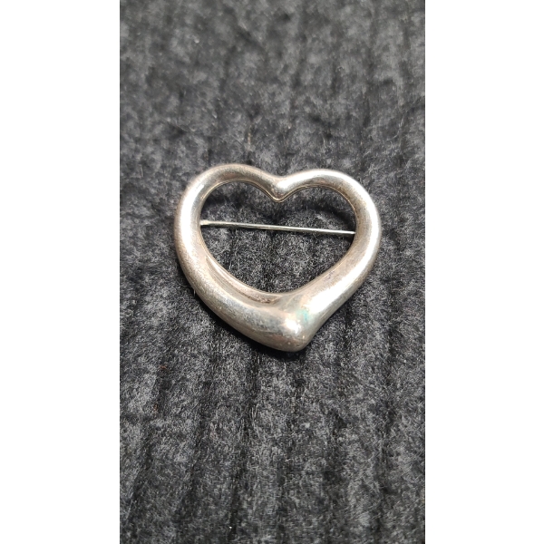 Tiffany & Co Sterling Silver Heart Shaped Pin/Brooch 14.8 Grams