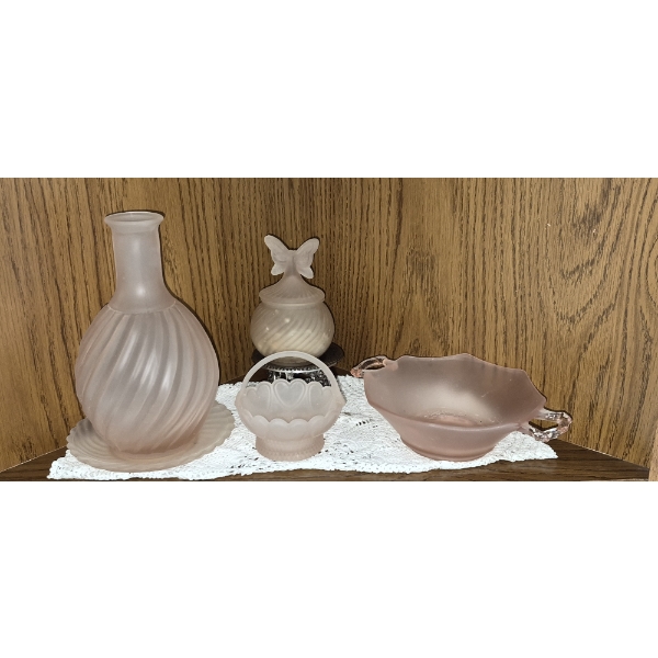 PICKUP IN NORTHFIELD - Art Glass & More Contents As Shown On Shelf - See Pics 