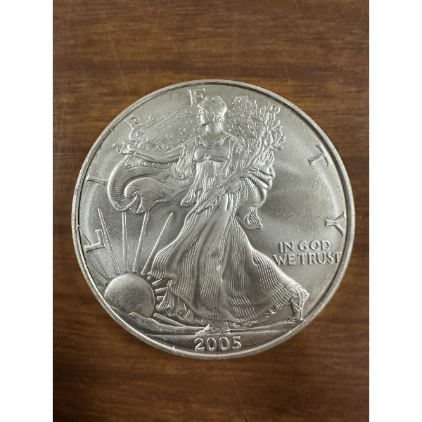2005 American Silver Eagle - 1 Troy oz, .999 Silver