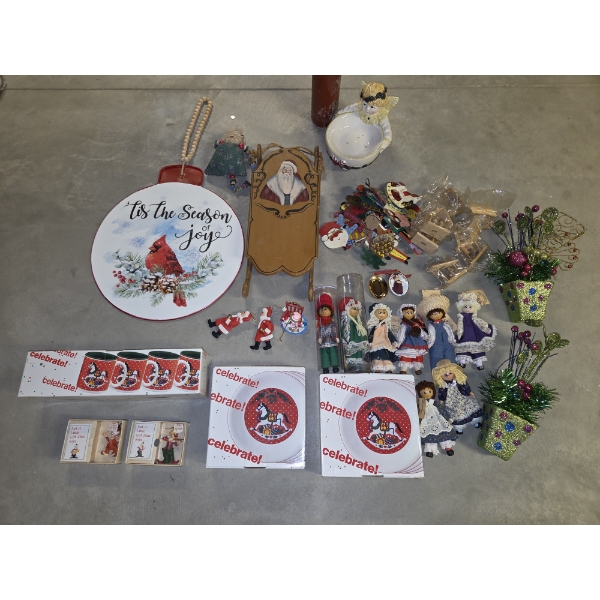 *Pick Up At Mantua Home-No Shipping Available* Great Condition Christmas Items Including Matching Mu