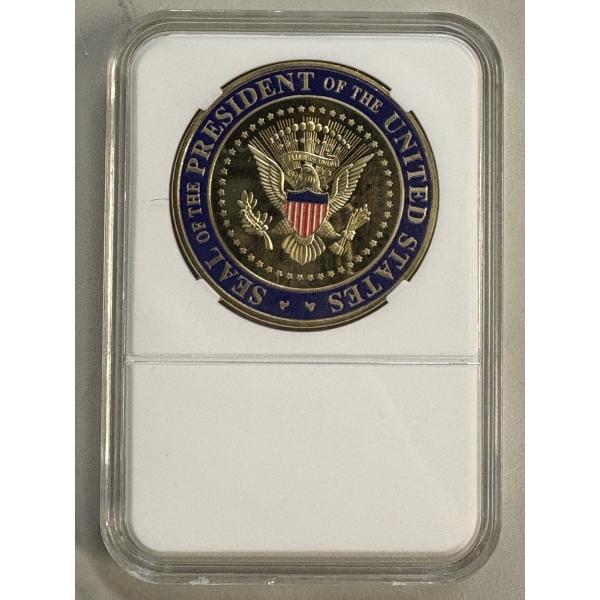 Seal of the President of the United States Coin - Donald Trump - In Protective Case - Mint Condition