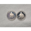 Image 1 : Two 90% Silver Washington Commemorative Half Dollars in Plastic Protectors