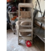 Image 1 : 4ft Aluminum ladder