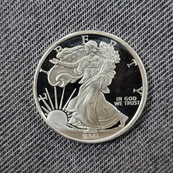 One Troy Ounce .999 Fine Silver Mint Mark SI Sunshine Mint Walking Liberty Eagle Design Round