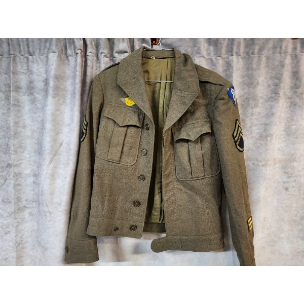 Vintage WWII U.S. Military Ike Jacket 34L
