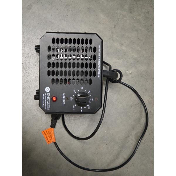 Like New Enerzen Ceramic Plate Air Purifier 