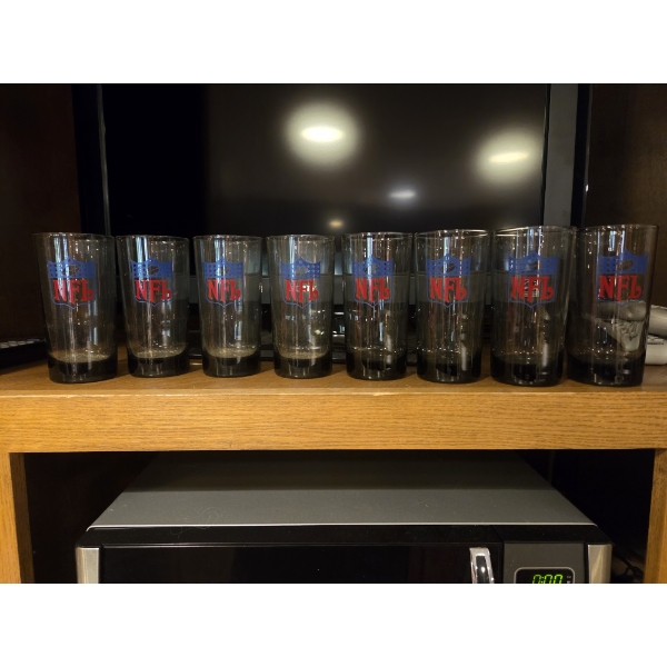 8 Smoky Gray NFL Glasses 