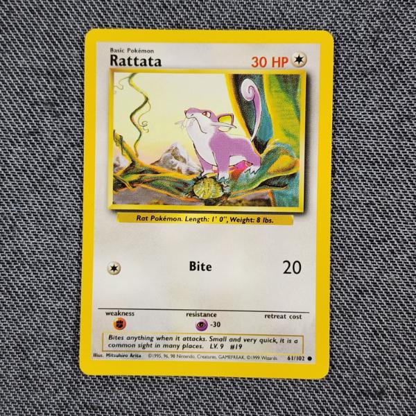 Rattata 61/102 Vintage Base Set Pokemon Trading Card in Near Mint Condition!