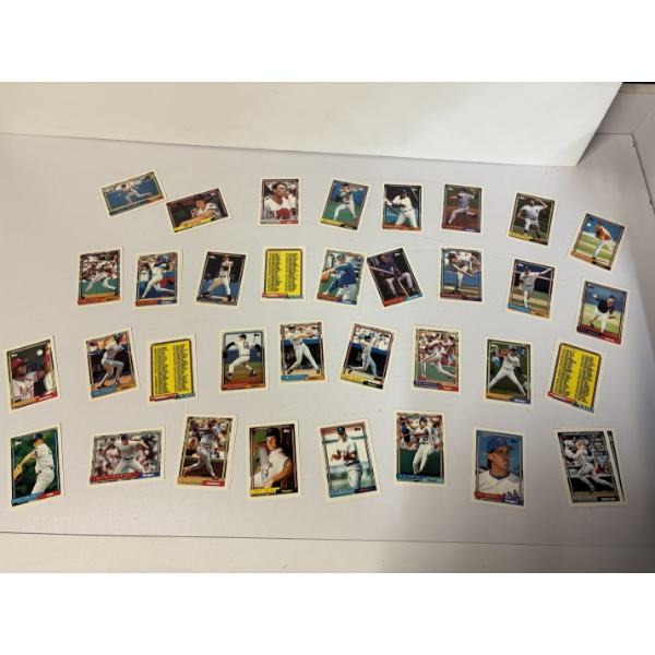 Topps Baseball Cards - The Official 1992 Complete Set - 792 Picture Cards - ToppsGold