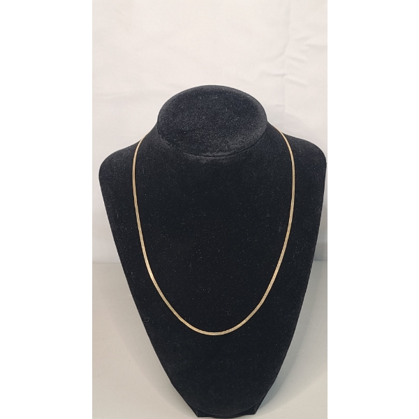 14K Yellow Gold 18" Herringbone Necklace - Weight: 4.1g