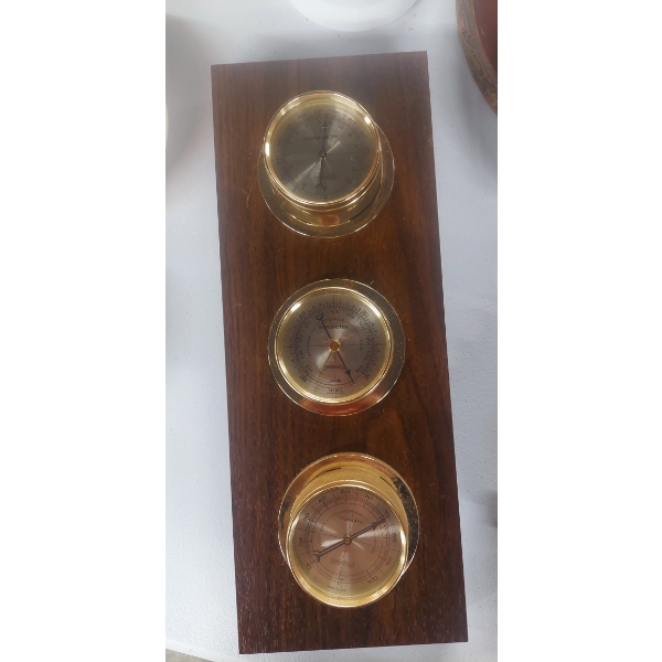 3 Pc Barometer Set As Shown - Wall Mount Simulated Wood Mounting Block