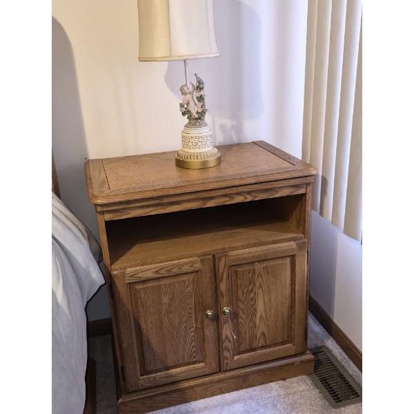 Solid Oak Night Stands - Matching Sleigh Bed 26 x 17 x 29 each See Pics